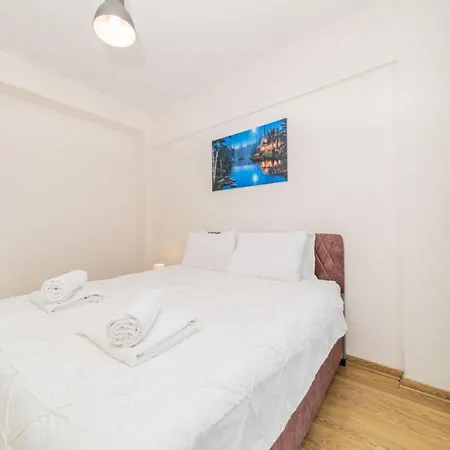 Great Flat With Shared Pool In Kepez Διαμέρισμα